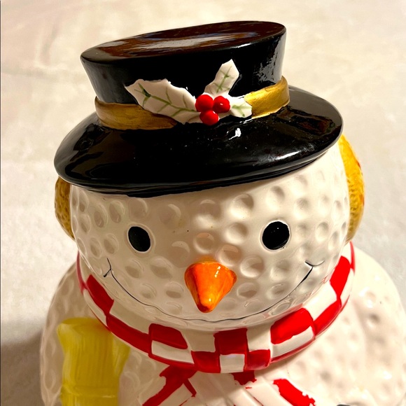 Gibson. Vintage 1997 10” Tall Festive Snowman Cookie Jar - White and Black - Picture 2 of 6